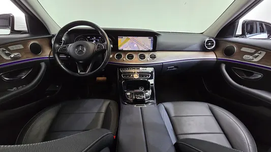 Mercedes-Benz E-Class W213 E300 4MATIC 2018 7