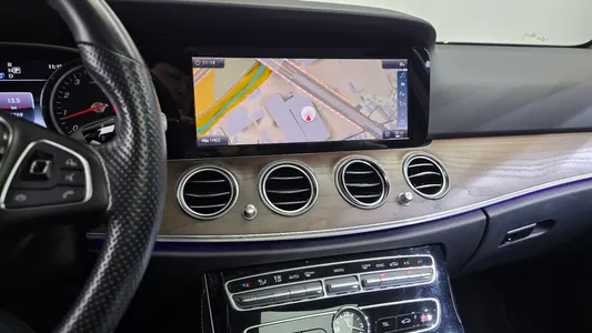 Mercedes-Benz E-Class W213 E300 4MATIC 2018 11