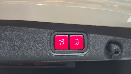 Mercedes-Benz E-Class W213 E300 4MATIC 2018 16