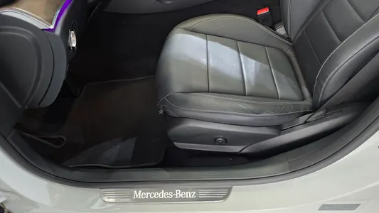 Mercedes-Benz E-Class W213 E300 4MATIC 2018 30
