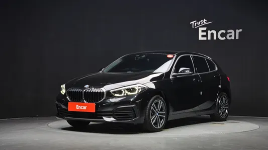 BMW 1 Series (F40) 120i 2022