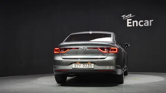 Renault Korea SM6 2.0 GDe LE 2016 4