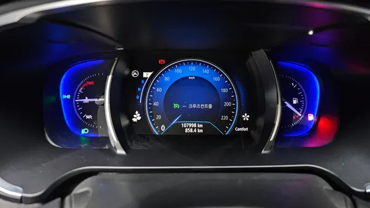 Renault Korea SM6 2.0 GDe LE 2016 8
