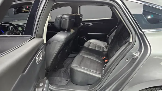Renault Korea SM6 2.0 GDe LE 2016 13