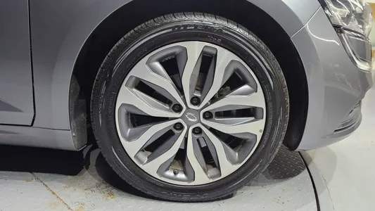 Renault Korea SM6 2.0 GDe LE 2016 26