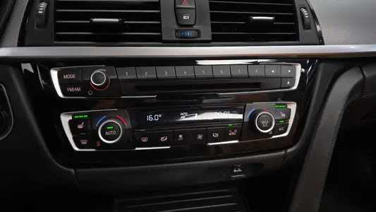 BMW 4 Series (F32) 430i M 2020 31