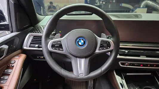 BMW X5 (G05) xDrive 50e M 2024 13