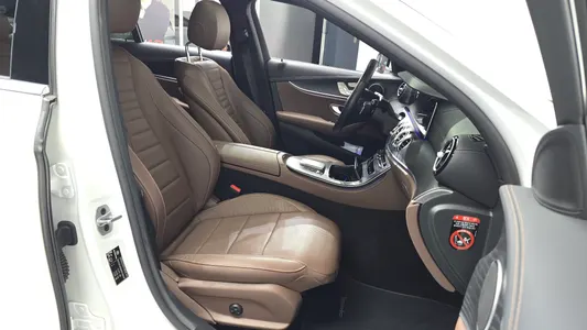 Mercedes-Benz E-Class W213 E250 AMG Line 2022 26