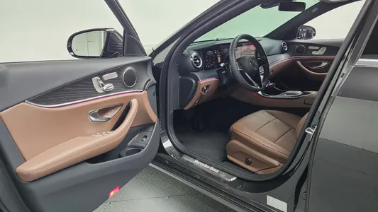 Mercedes-Benz E-Class W213 E250 2023 10