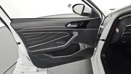 Volkswagen 7 1.5 TSI 2024 24