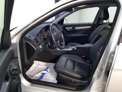 Mercedes-Benz C-Class W204 C220 CDI 2010 8