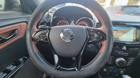 KG Mobility 티볼리 아머 2WD 2018 15