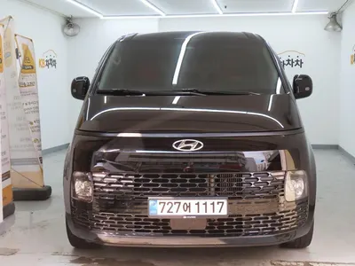 Hyundai Staria 4WD 11 2024