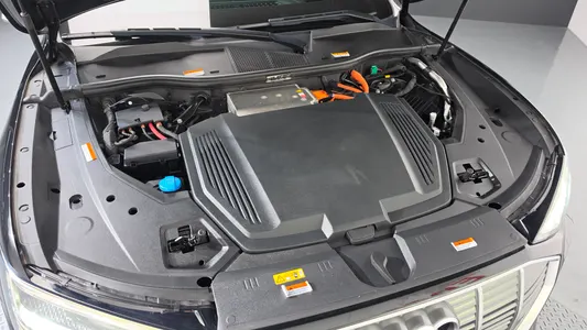 Audi e- 55 2022 6