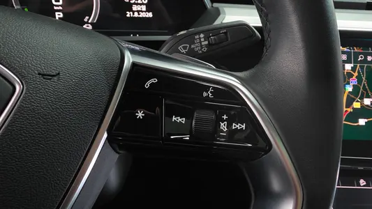 Audi e- 55 2022 17