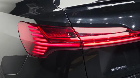 Audi e- 55 2022 23