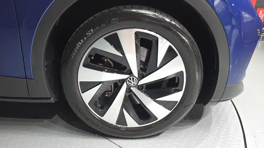 Volkswagen ID.4 2023 21