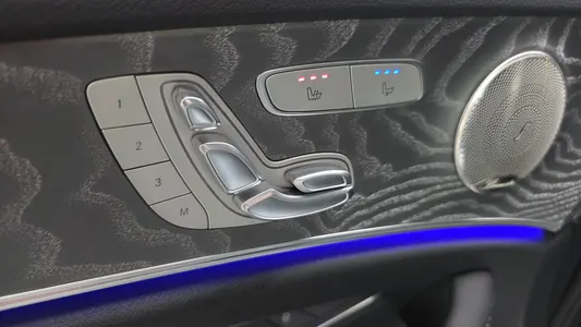 Mercedes-Benz E-Class W213 E350 4MATIC 2022 29
