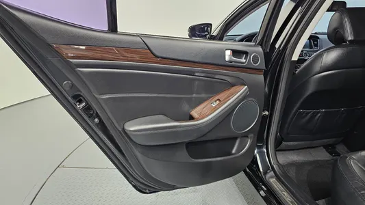 Kia K7 3.0 GDI 2015 25