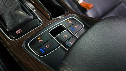 Kia K7 3.0 GDI 2015 31
