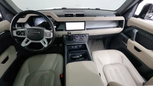 Land Rover (L663) 90 D250 S 2022 7