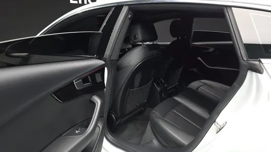 Audi A5 (F5) 40 TDI 2020 26