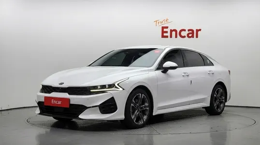 Kia K5 3 2.0 2021