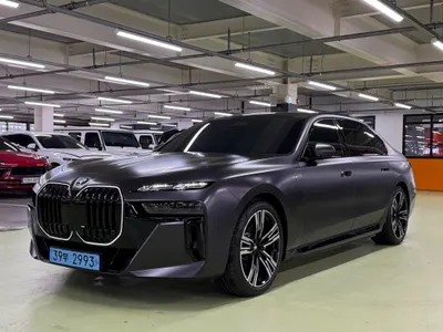 BMW i7 (G70) xDrive 60 2024