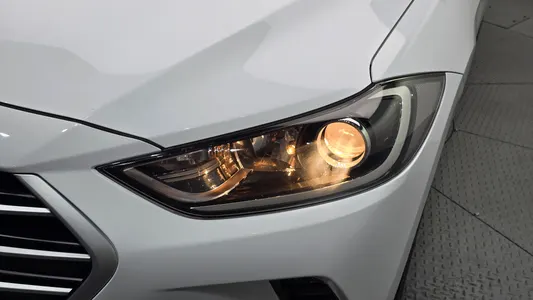 Hyundai AD 1.6 GDI 2018 22