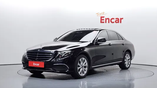 Mercedes-Benz E-Class W213 E300 4MATIC 2018