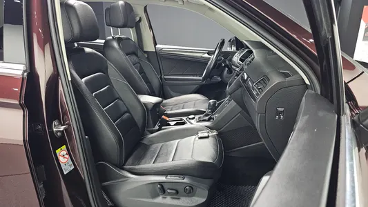 Volkswagen 2 2.0 TDI 4 2018 26