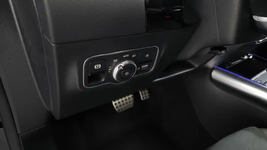 Mercedes-Benz GLA-Class H247 GLA250 4MATIC 2023 28