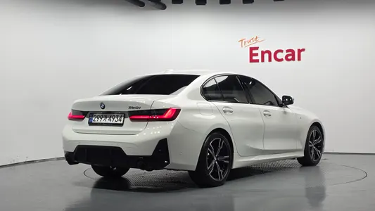 BMW 3 Series (G20) 320i M 2024