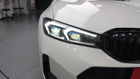 BMW 3 Series (G20) 320i M 2024 22