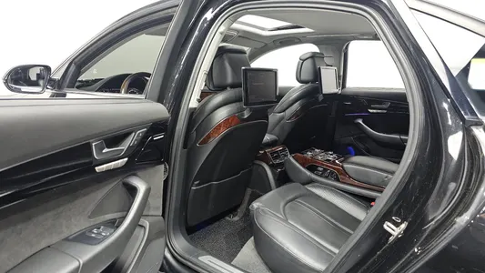 Audi A8 4.2 FSI RSE 2010 11