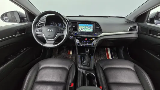 Hyundai AD 1.6 e-VGT 2015 7