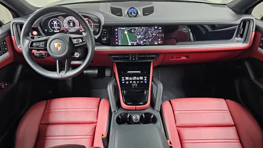 Porsche (PO536) 3.0 2025 6