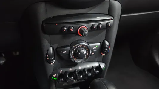 MINI D SE 2013 14