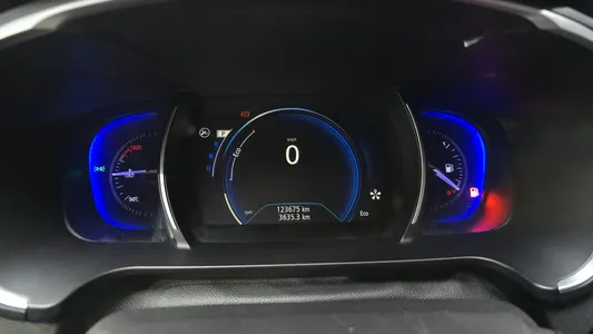Renault Korea SM6 2.0 LPe LE () 2017 8