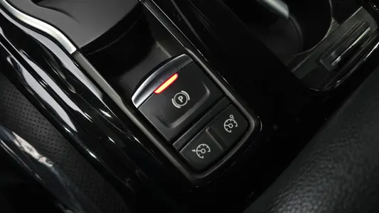 Renault Korea SM6 2.0 LPe LE () 2017 18