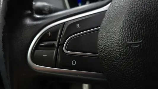 Renault Korea SM6 2.0 LPe LE () 2017 27