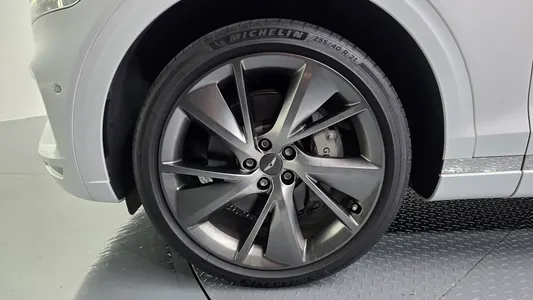 Genesis GV70 2.5T AWD 2023 5