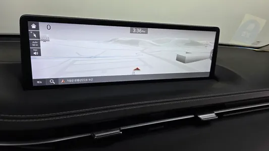 Genesis GV70 2.5T AWD 2023 14