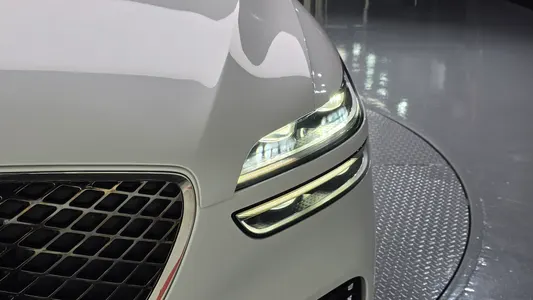 Genesis GV70 2.5T AWD 2023 23