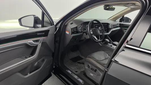 Volkswagen 3 3.0 TDI 2023 10