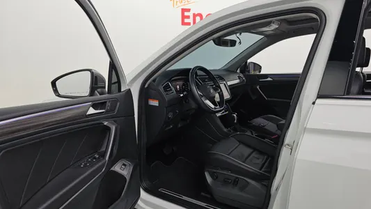 Volkswagen 티구안 올스페이스 2.0 TSI 2023 10