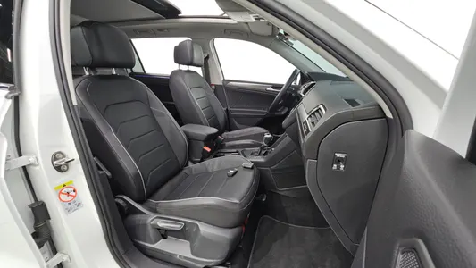 Volkswagen 티구안 올스페이스 2.0 TSI 2023 32