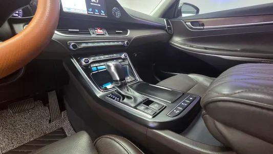 Hyundai IG 2018 17