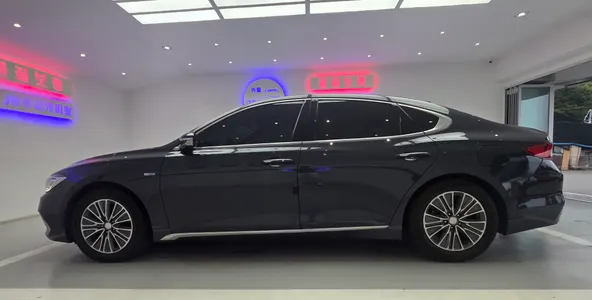 Hyundai IG 2018 18