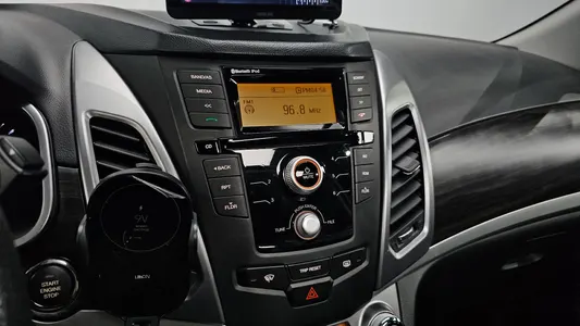 KG Mobility C 2.0 CVT 2WD 2014 16